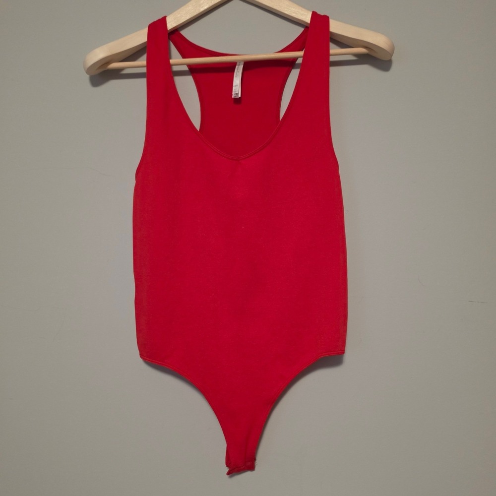 SWS Essentials Racerback V-Neck Thong Bodysuit Solid Red Size Large